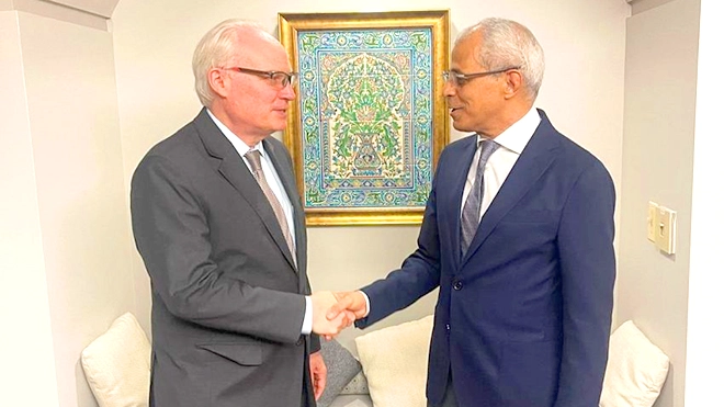 نائب وزير الخارجية يلتقي القائم بأعمال مساعد وزير الخارجية الأمريكي